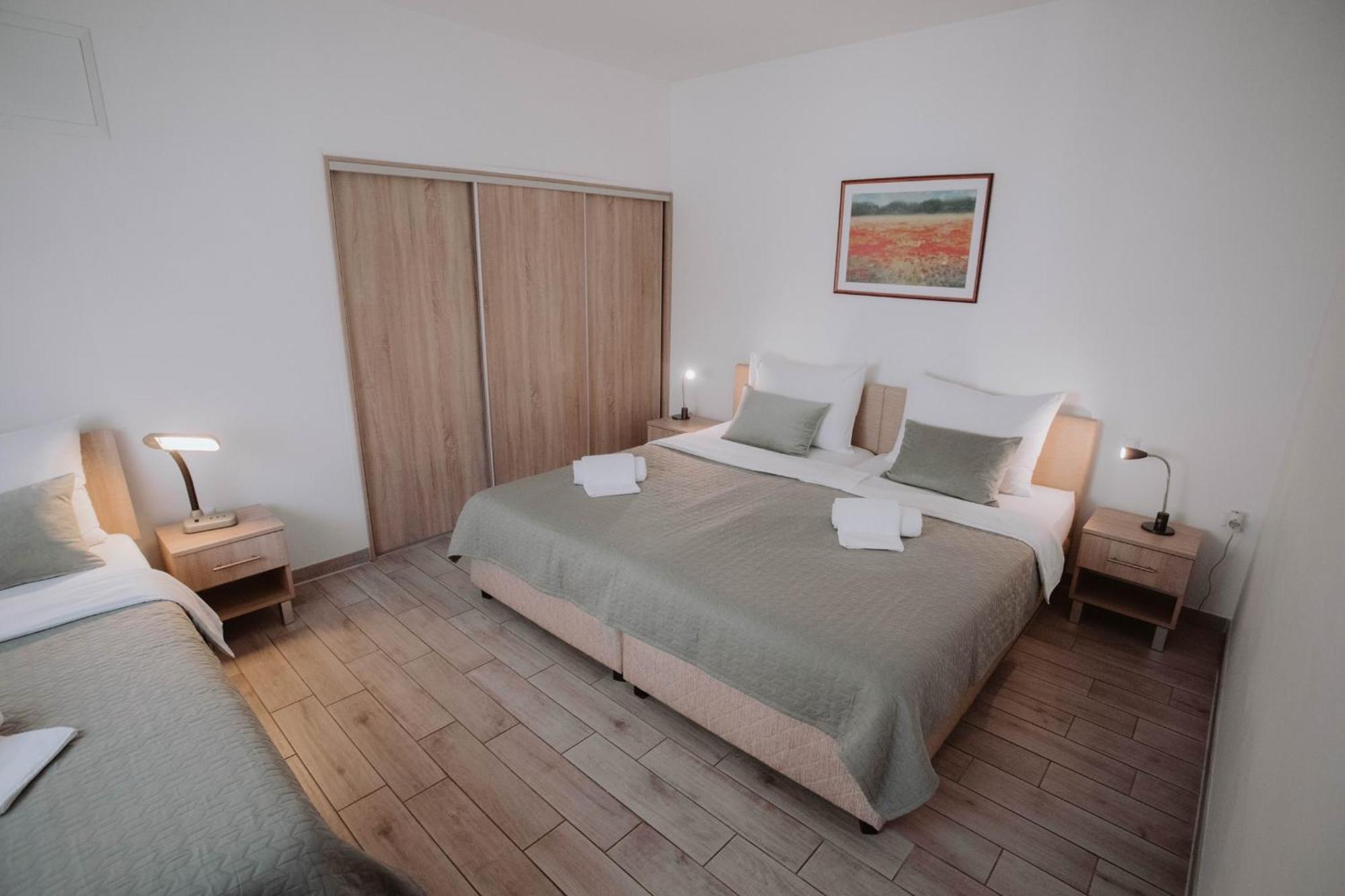 Apartments Peric - Zupanja Εξωτερικό φωτογραφία